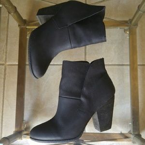 Vince Camuto booties