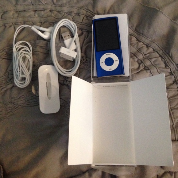 iPod nano the 5th generation in blue