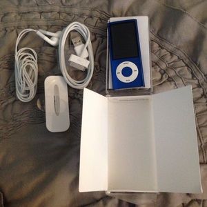 iPod nano the 5th generation in blue