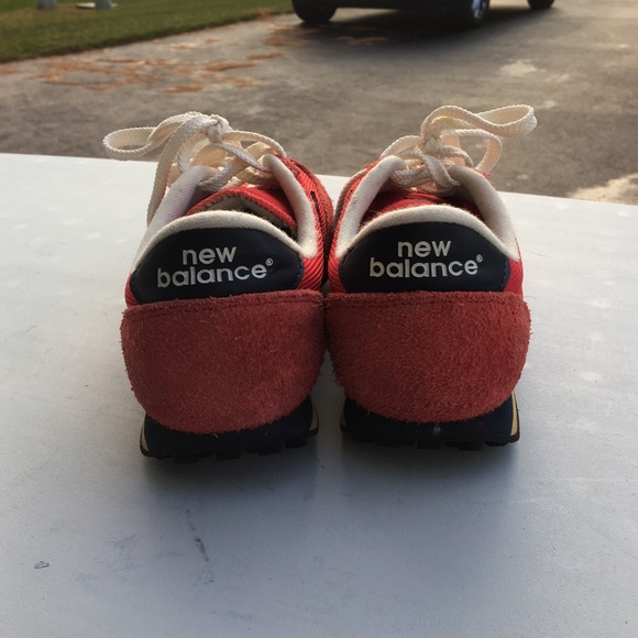 New Balance Sneakers - Picture 2 of 4