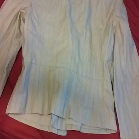 Tan Jacket - Picture 4 of 4