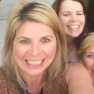 Meet your Posher, Lori