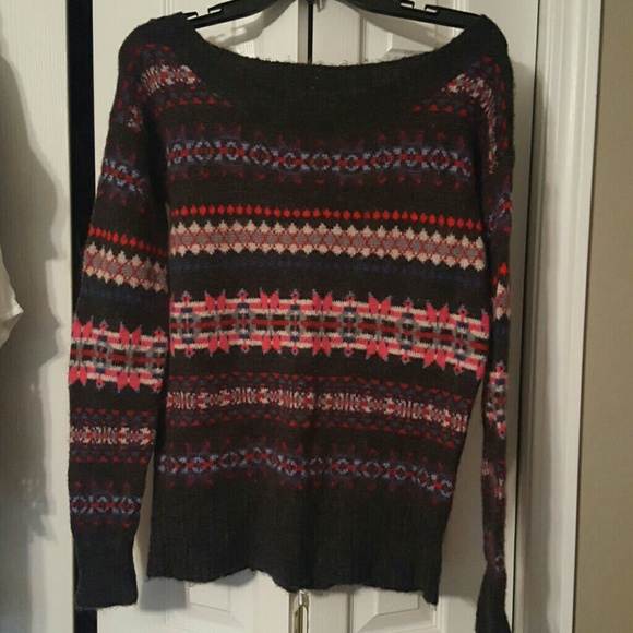 American Eagle Sweater