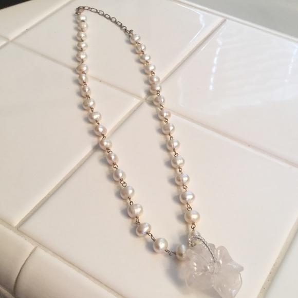 Freshwater pearl necklace
