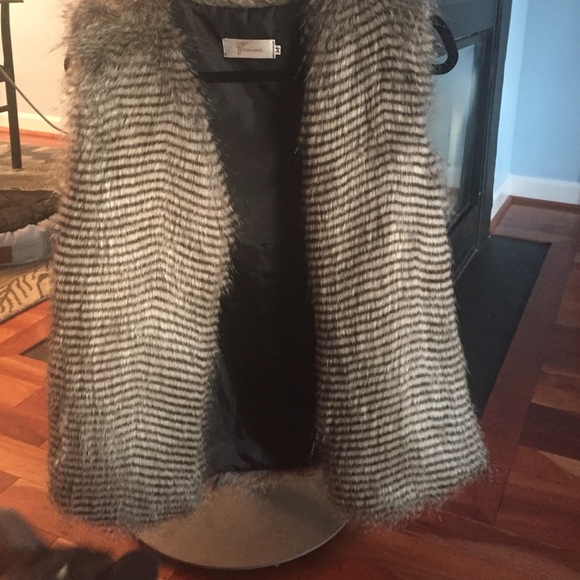 Faux fur vest