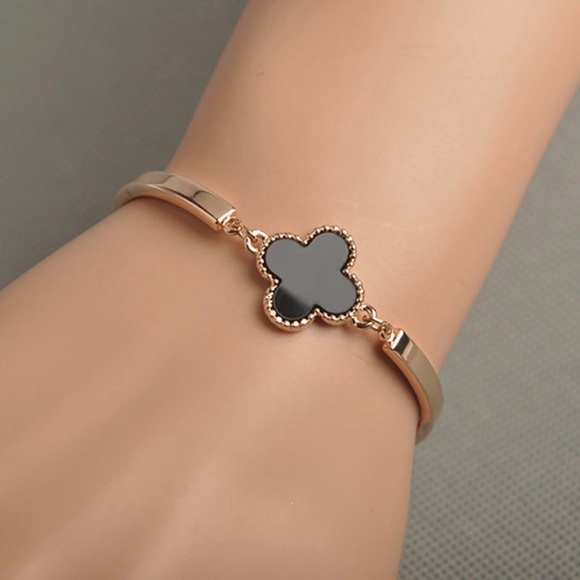 18ct. Rose Gold Plated Bracelet - Picture 2 of 3