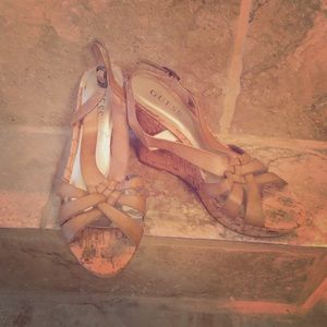 Guess wedges. Size 7
