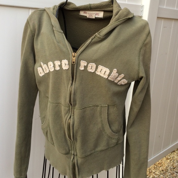Abercrombie zip up hoodie size L