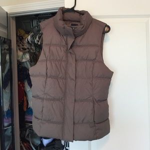 Gap tan puffy vest