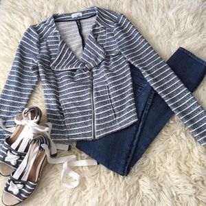 ❗️Final Sale❗️Loft Lou & Gray Striped Zip-up XS