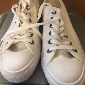 Converse white sneakers size 9
