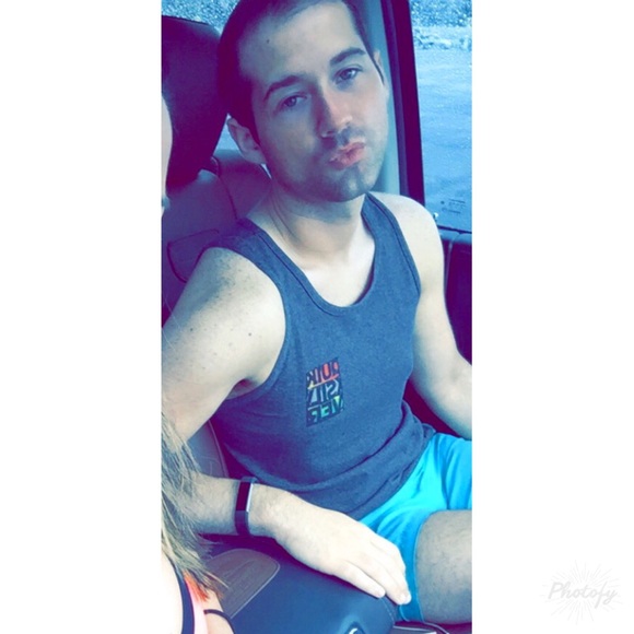 Meet your Posher, Glenn - Picture 4 of 6