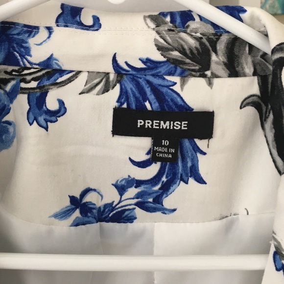 Jacket - Picture 2 of 3