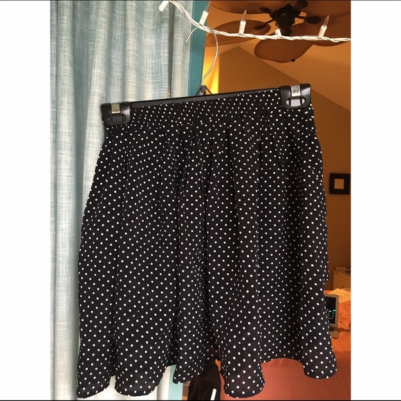 Brandy Melville skirt
