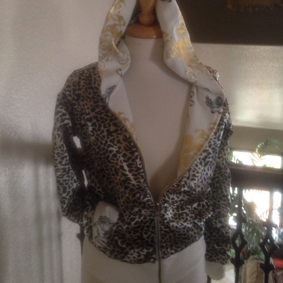 Jacket - Picture 3 of 4