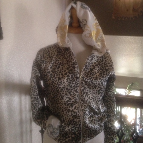 Jacket - Picture 4 of 4