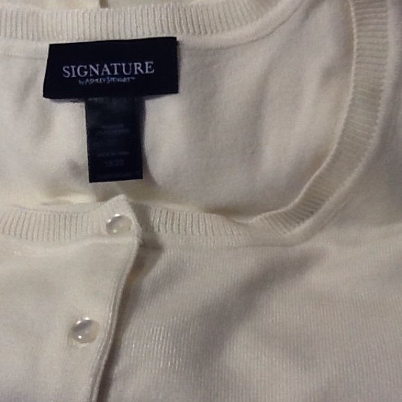 Signature by Ashley Stewart, bundle and save