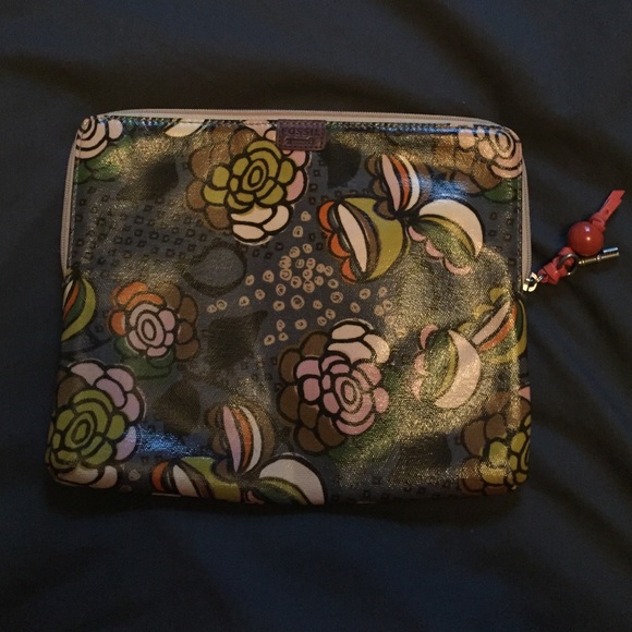 Fossil Key-per iPad folder