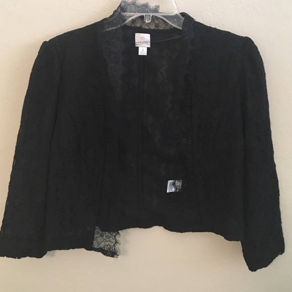 Lauren Conrad black lace bolero, size 8