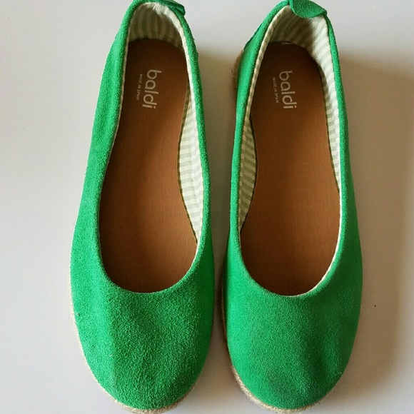 Baldi Women's Green Nunuk Flats