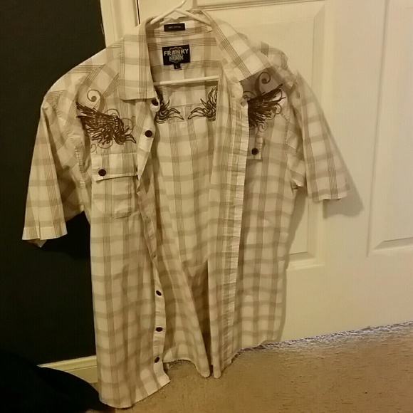 Casual button down shirt.