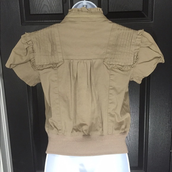 4/$20 NWT NY Invasion Crop Khaki Jacket Size S - Picture 3 of 6