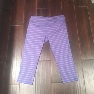 Athleta capri workout pants