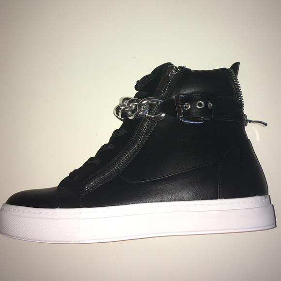 Black High-Top Stylish Sneakers with Chain