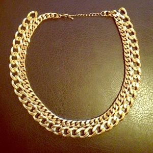 Gold Chocker Necklace