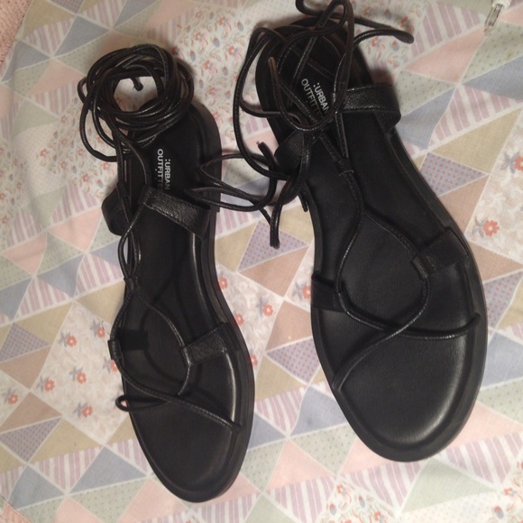 Urban Outfitters leather - Picture 2 of 4