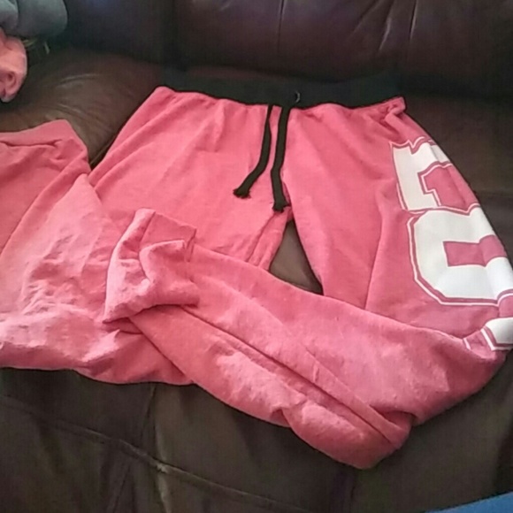 Sweatpants. New. Size Large