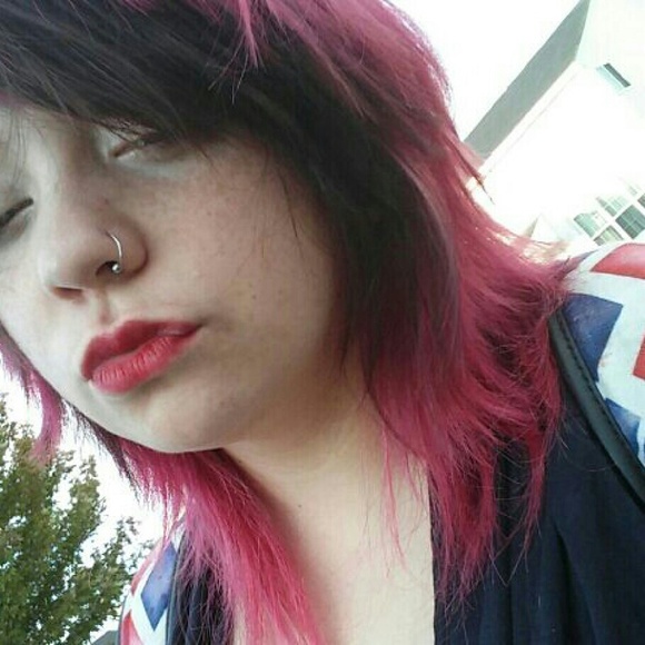 Meet your Posher, Savannah - Picture 1 of 1