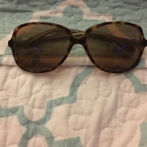 Kate spade reader sunglasses. Awesome.