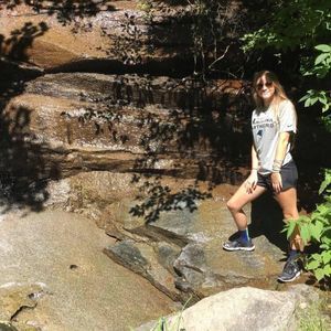 Meet your Posher, Ansley