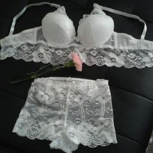 Holiday sale! Push up deep lace sexy bra set