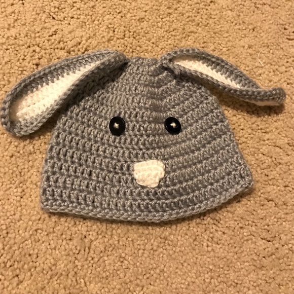 Newborn knit hat