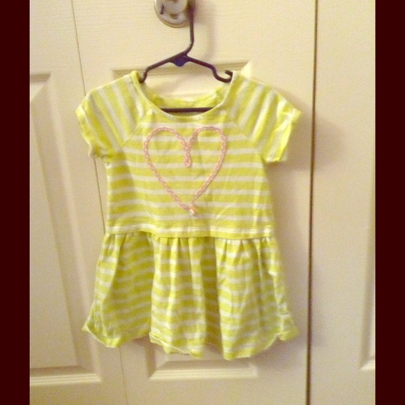 Cute yellow peplum top
