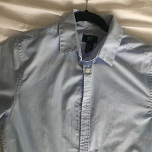 H&M blue easy care short sleeve