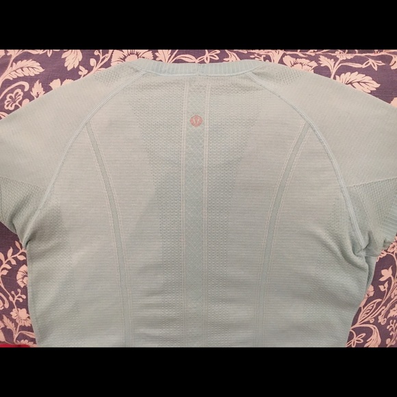 Lululemon light blue shirt