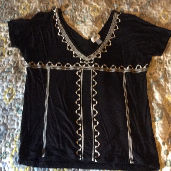 Cute boho old navy shirt