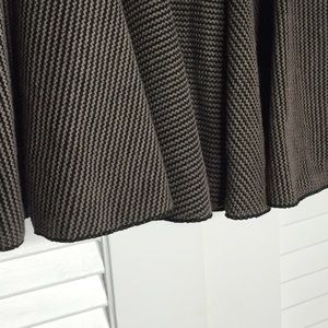 Nasty Gal Skirts - NWOT Nasty Gal Ark & Co. Pleated Skirt Mocha/Black Nasty Gal Skirts - NWOT Nasty Gal Ark & Co. Pleated Skirt Mocha/Black