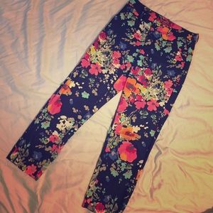 Merona Floral Cropped Pants