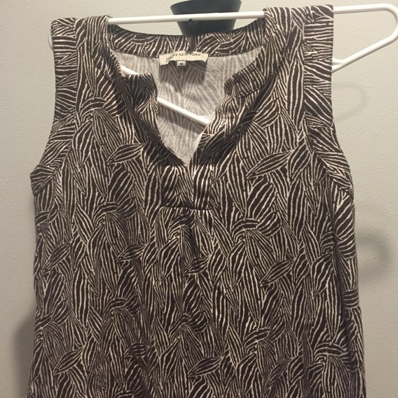 Zebra print sports top 100% cotton size medium