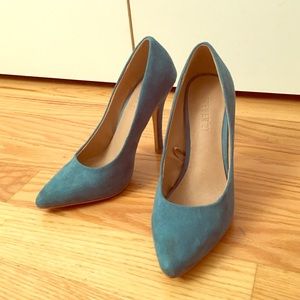 Forever 21 turquoise suede pumps