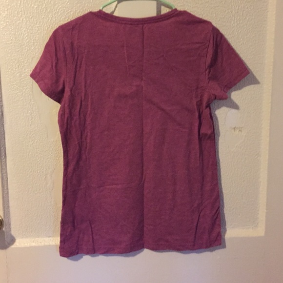 SOLD- Puma Magenta Purple Tee Shirt Medium - Picture 4 of 4