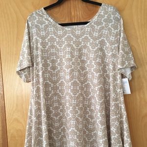 LulaRoe Perfect T