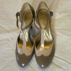 Tan/beige patent Naturalizer t-strap heels