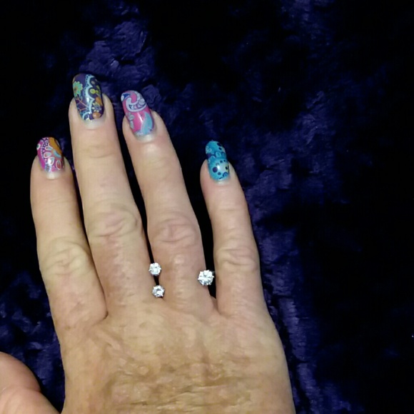 Unique open cuff 3 rhinestone ring - Picture 2 of 4