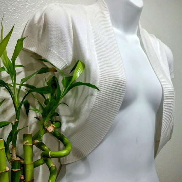 Mini cardigan shrug bolero by Say What?
