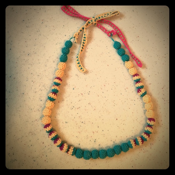 GAP Knit Beaded Necklace